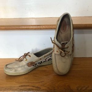 Size 9.5 Cheetah Print Sperry Topsider Boat Shoes